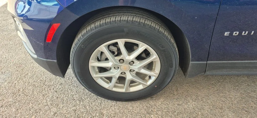 Chevrolet Equinox photo 18