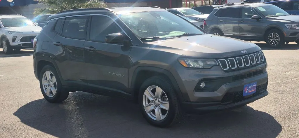 Jeep Compass photo 8