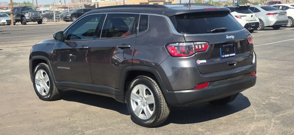 Jeep Compass photo 4