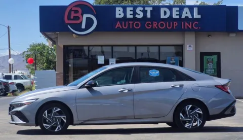 Gray 2025 Hyundai Elantra Hybrid SEL Sport HEV Sedan 4D for sale in El Paso, TX