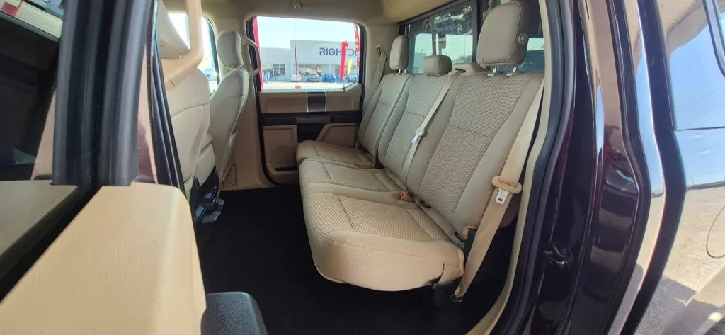 Ford F-150 photo 12