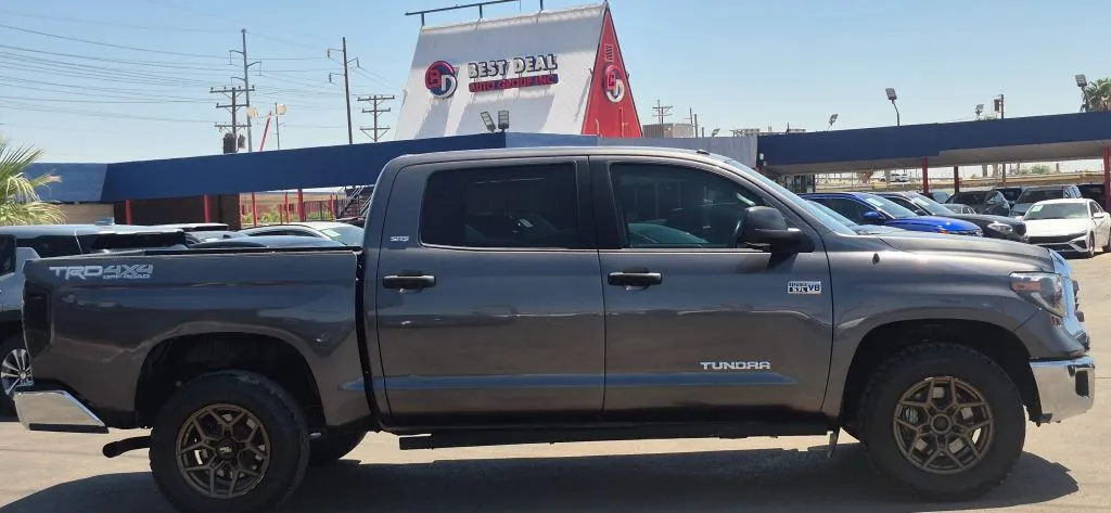 Toyota Tundra photo 7