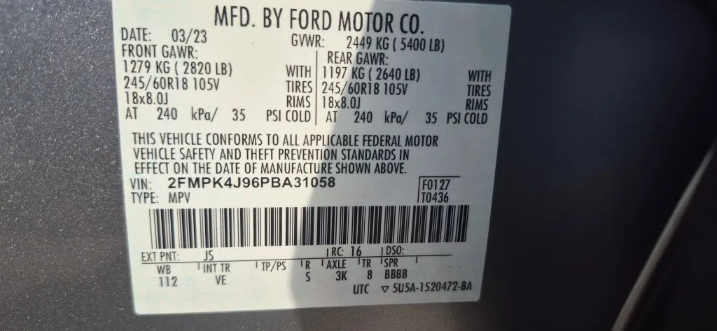 Ford Edge photo 9