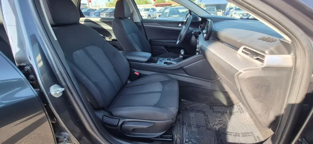 Kia K5 photo 14