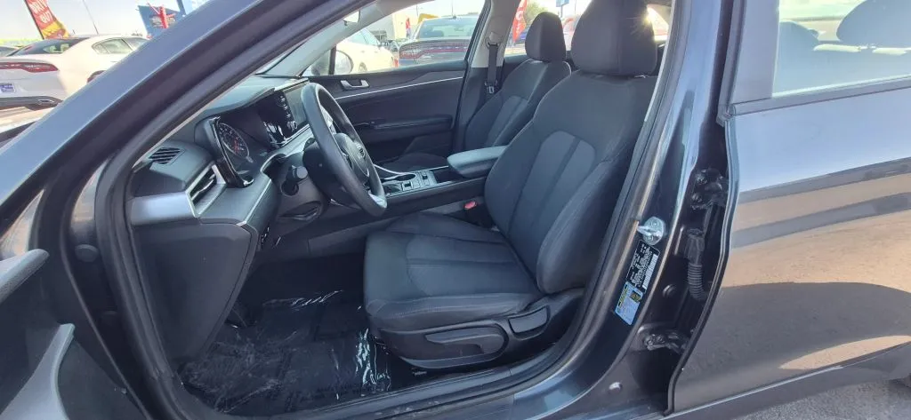 Kia K5 photo 11