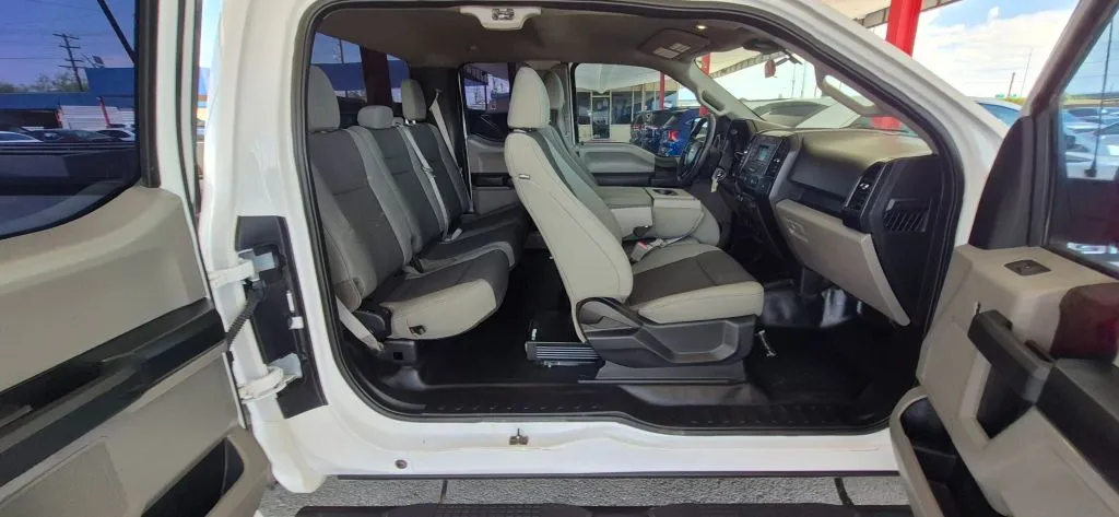 Ford F-150 photo 15