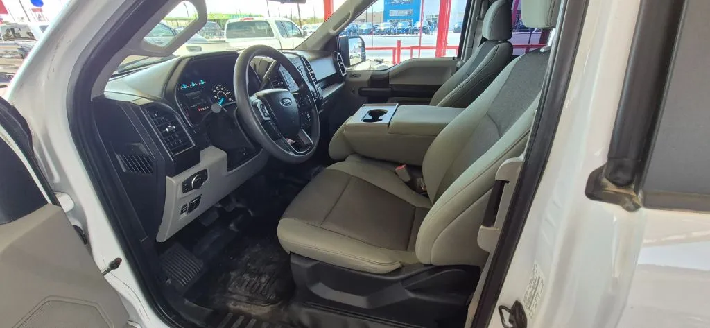 Ford F-150 photo 13