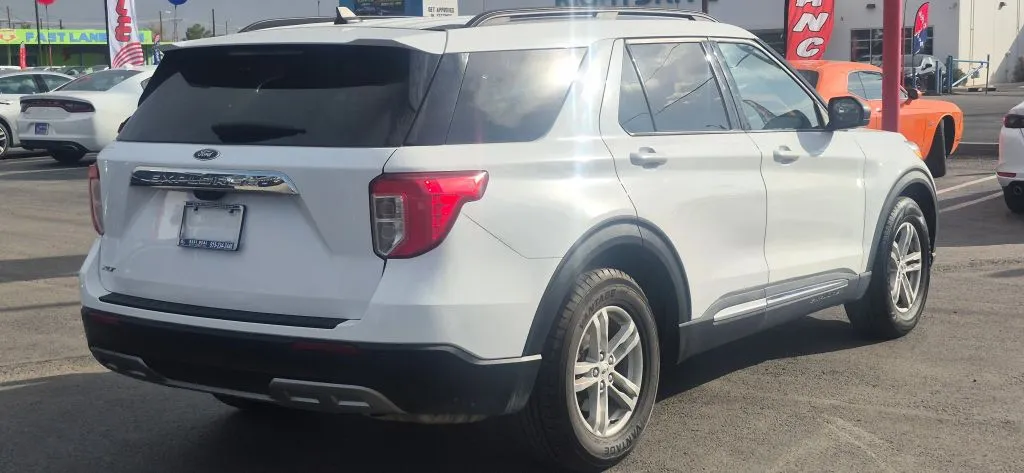Ford Explorer photo 6
