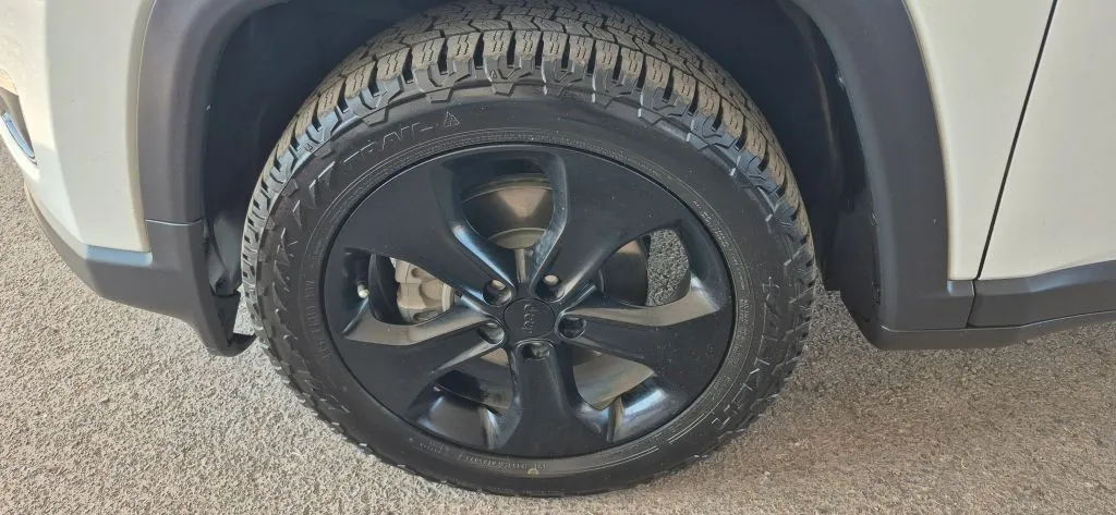 Jeep Compass photo 18