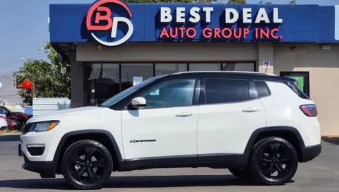White 2021 Jeep Compass Altitude Sport Utility 4D for sale in El Paso, TX