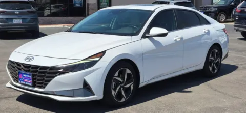 Photos of 2023 Hyundai Elantra Hybrid Limited HEV Sedan 4D for sale in El Paso, TX at Best Deal Auto Group
