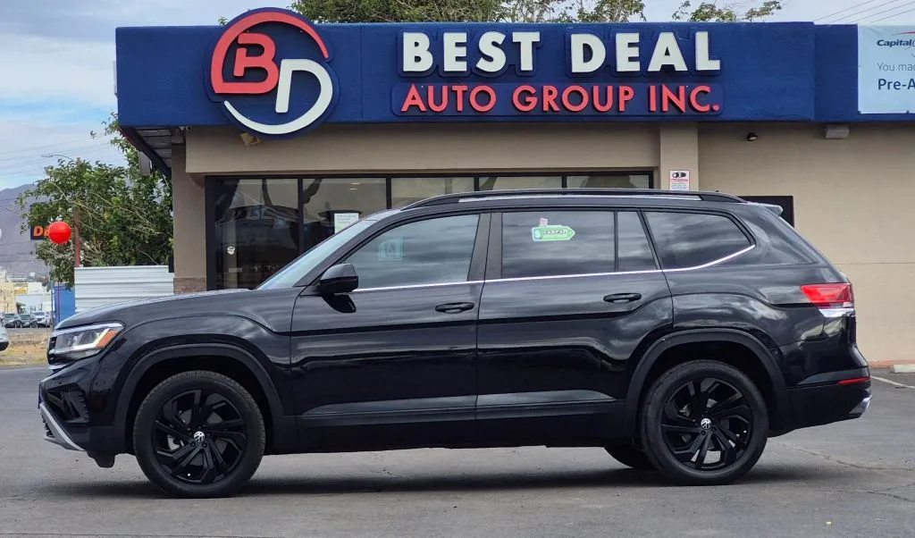 Black 2022 Volkswagen Atlas SE w/Tech Pkg Sport Utility 4D for sale in El Paso, TX