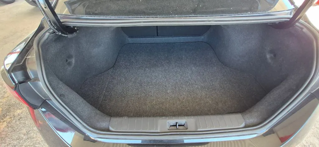 Nissan Sentra photo 16