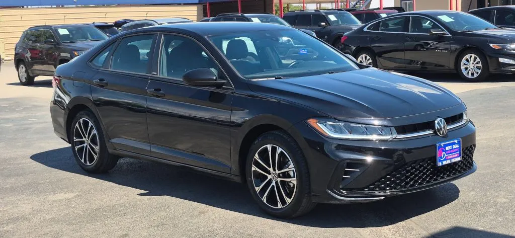 Volkswagen Jetta photo 8
