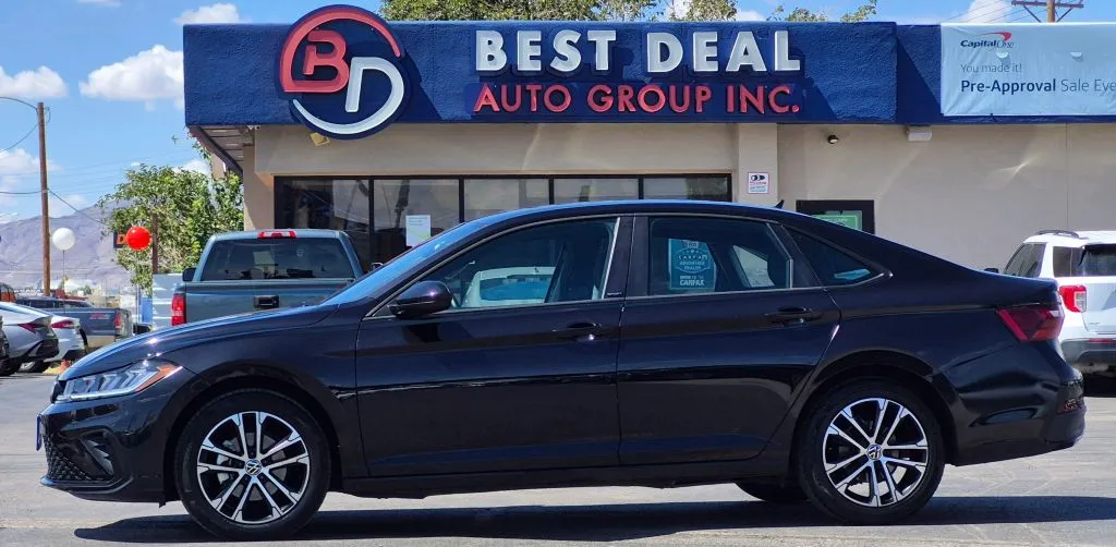 2025 Volkswagen Jetta 1.5T Sport Sedan 4D