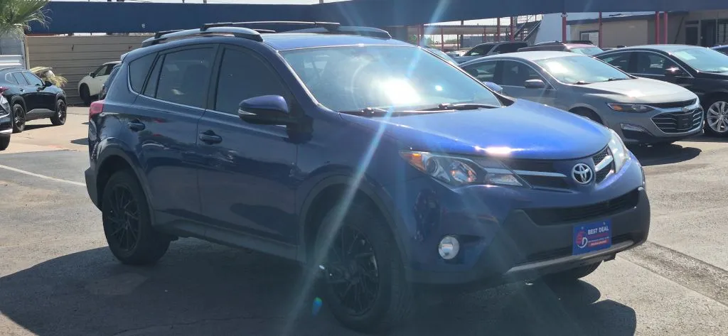 Toyota RAV4 photo 8