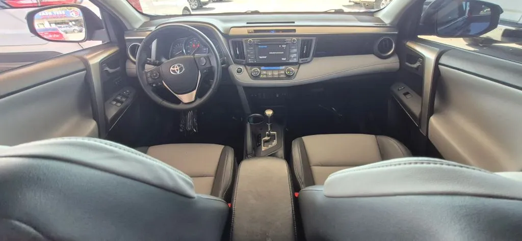 Toyota RAV4 photo 16