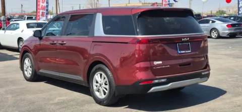 More photos of 2022 Kia Carnival LX w/Seat Pkg Minivan 4D at Best Deal Auto Group, TX