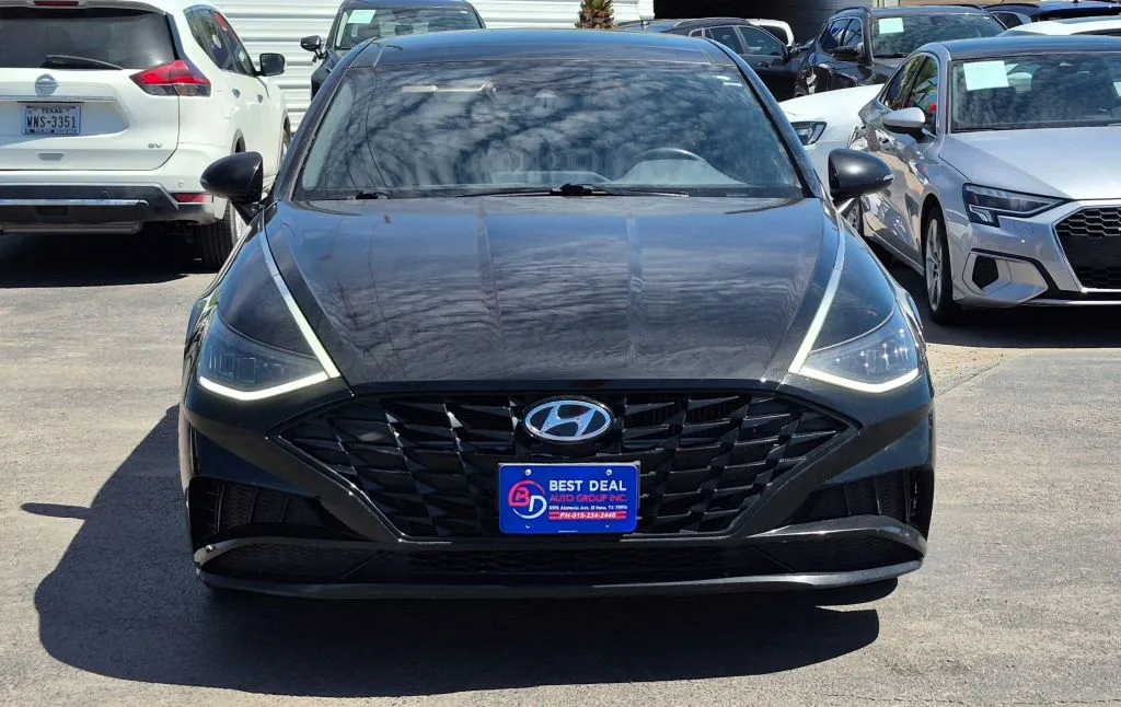 Hyundai Sonata photo 9