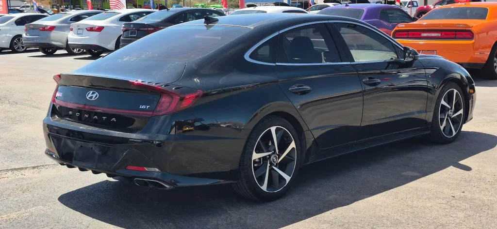 Hyundai Sonata photo 6