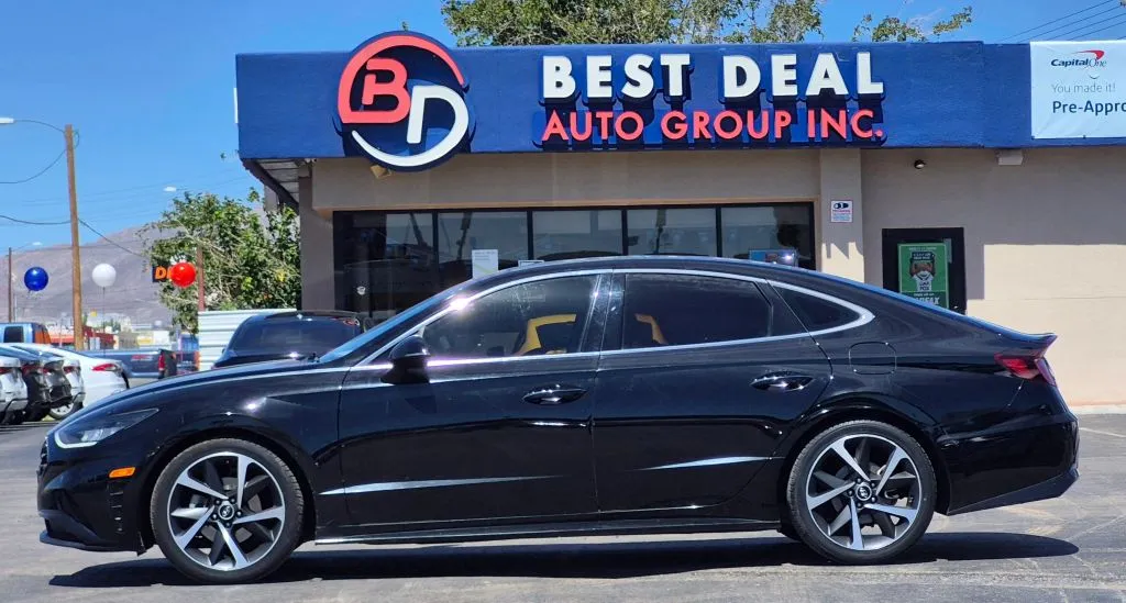 Black 2023 Hyundai Sonata SEL Plus Sedan 4D for sale in El Paso, TX