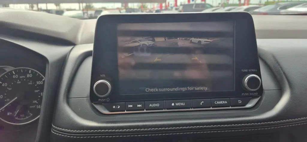 Nissan Rogue photo 16