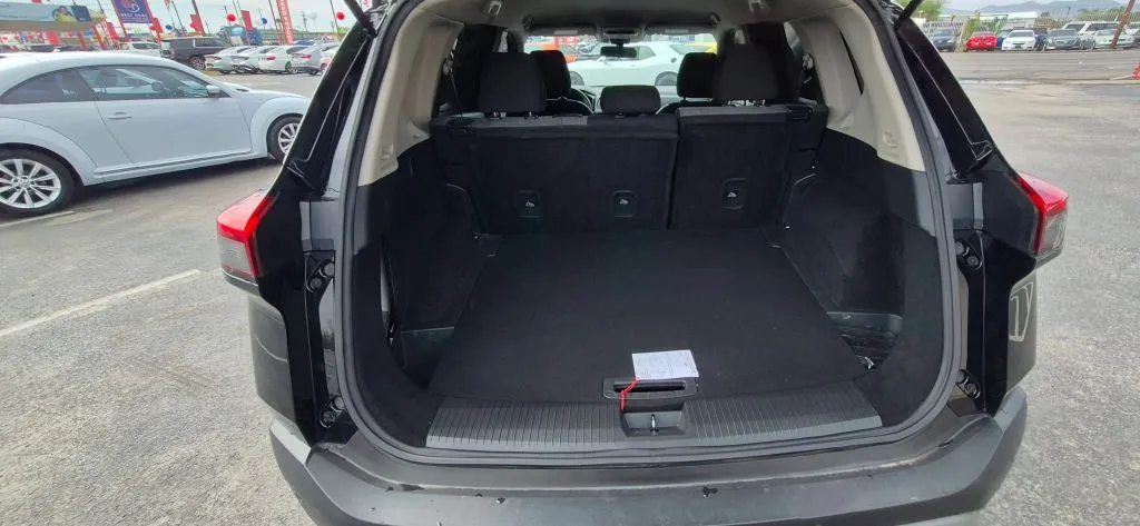 Nissan Rogue photo 15