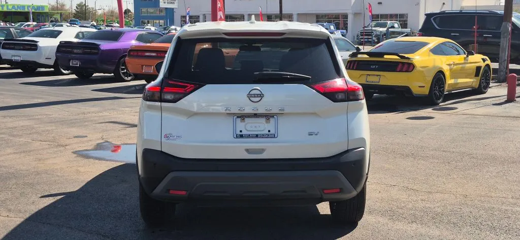Nissan Rogue photo 5