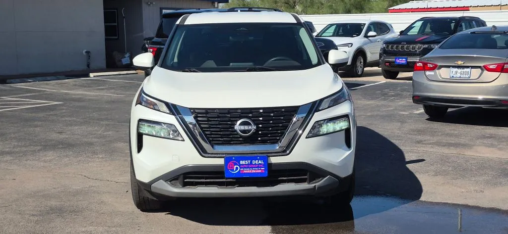 Nissan Rogue photo 9