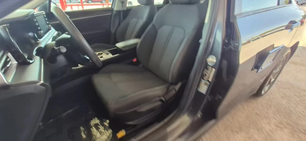 Kia K5 photo 11