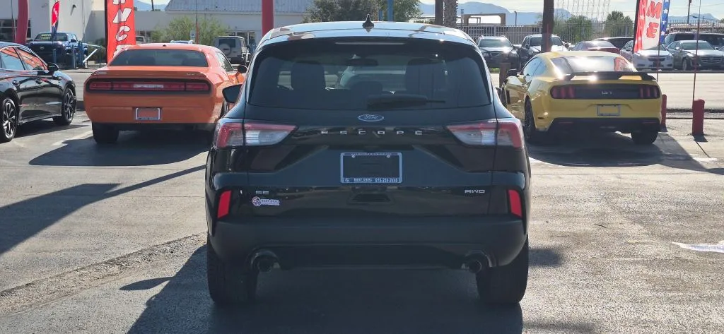 Ford Escape photo 5