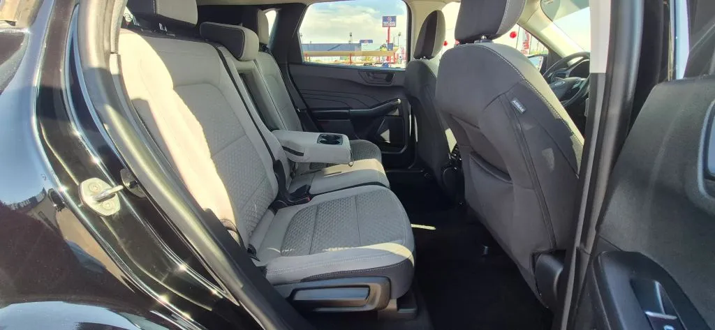 Ford Escape photo 13