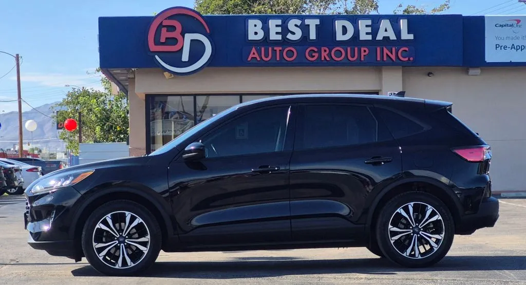 Black 2022 Ford Escape SE Sport Utility 4D for sale in El Paso, TX