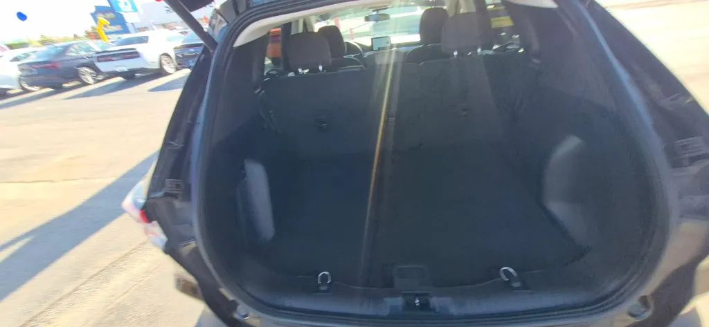 Ford Escape photo 15