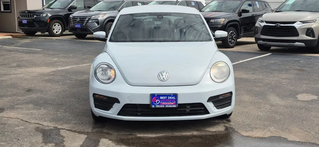 Volkswagen Beetle photo 8