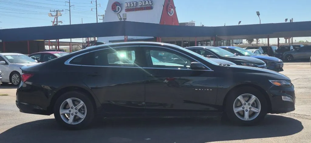 Chevrolet Malibu photo 7