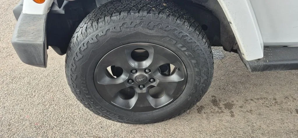 Jeep Wrangler photo 18