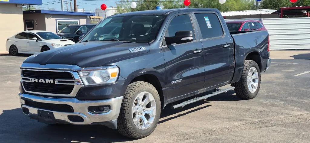 Ram 1500 photo 2