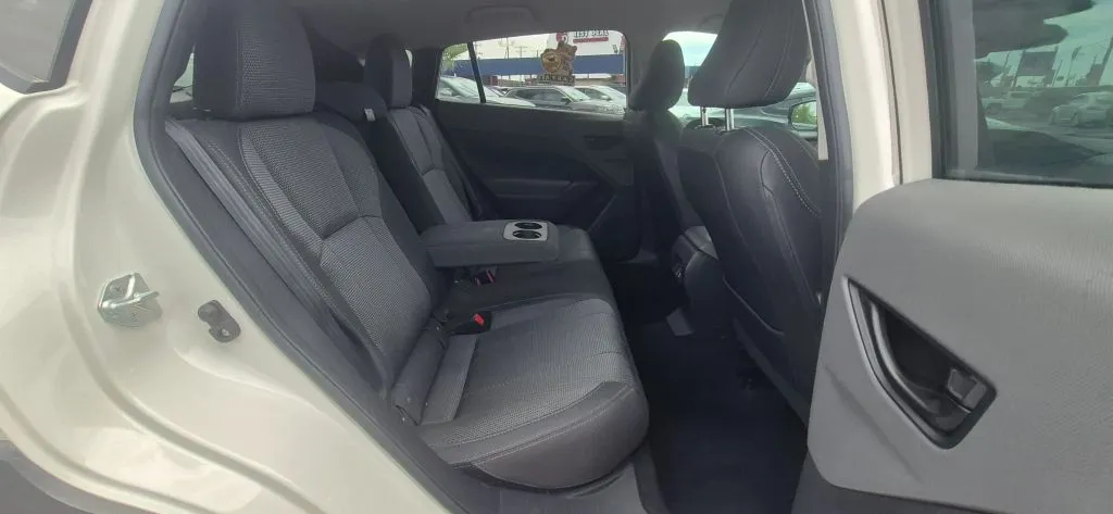 Subaru Crosstrek photo 13