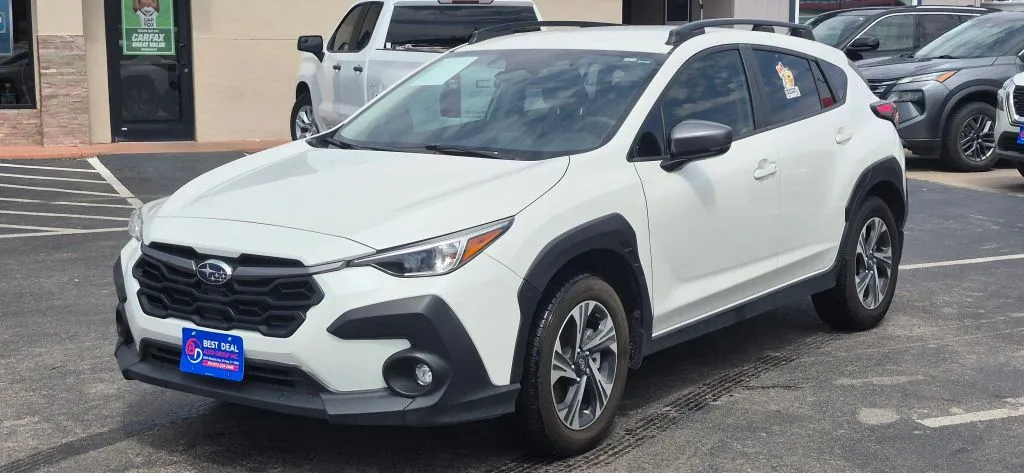 Subaru Crosstrek photo 2
