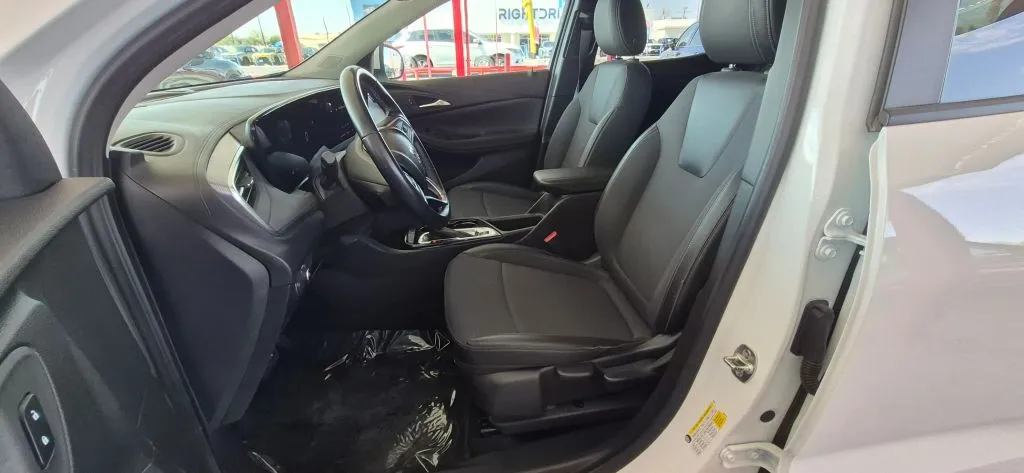 Buick Encore GX photo 11