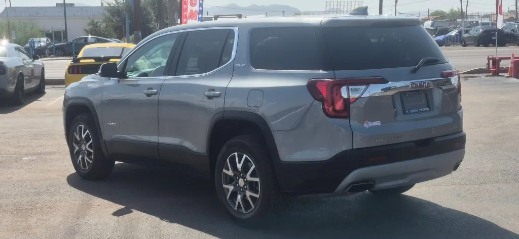 GMC Acadia photo 4