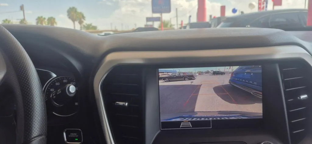 GMC Acadia photo 19