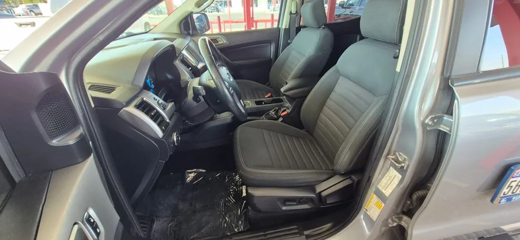 Ford Ranger photo 11