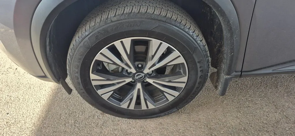 Nissan Rogue photo 18