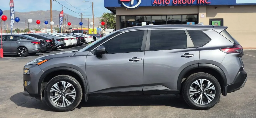 Nissan Rogue photo 3