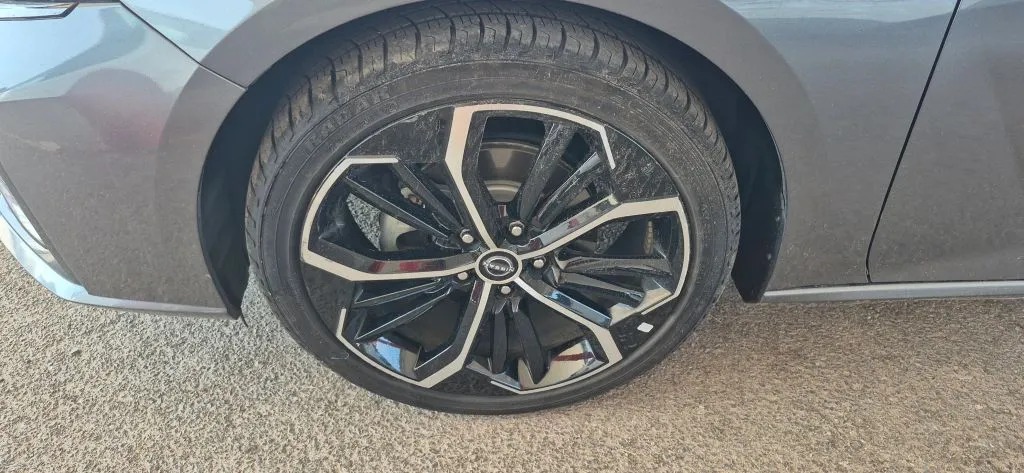 Nissan Altima photo 18