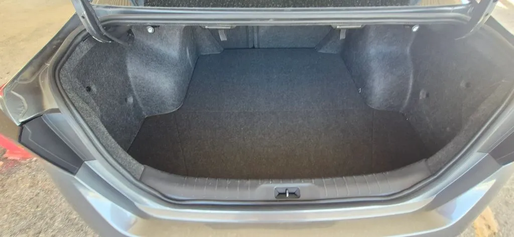 Nissan Altima photo 16