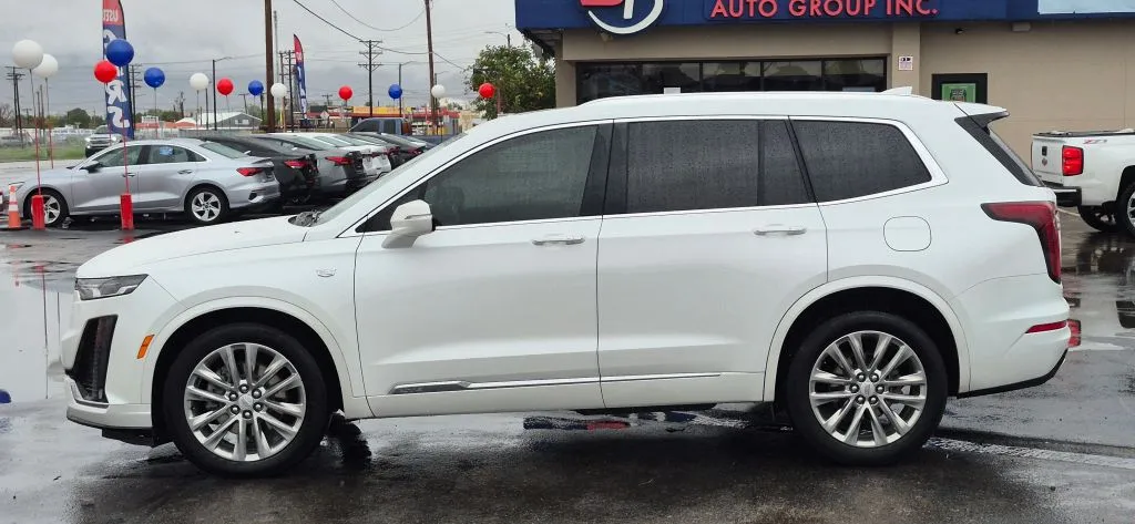 Cadillac XT6 photo 3