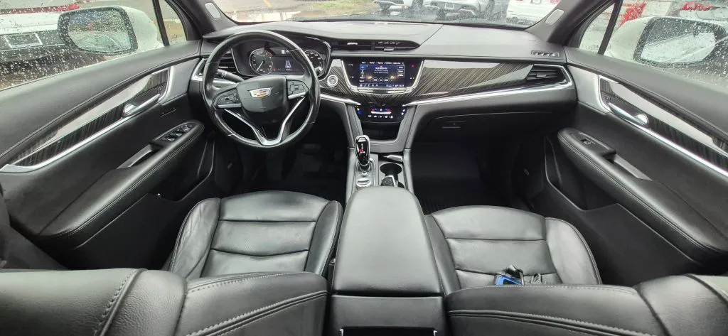Cadillac XT6 photo 17